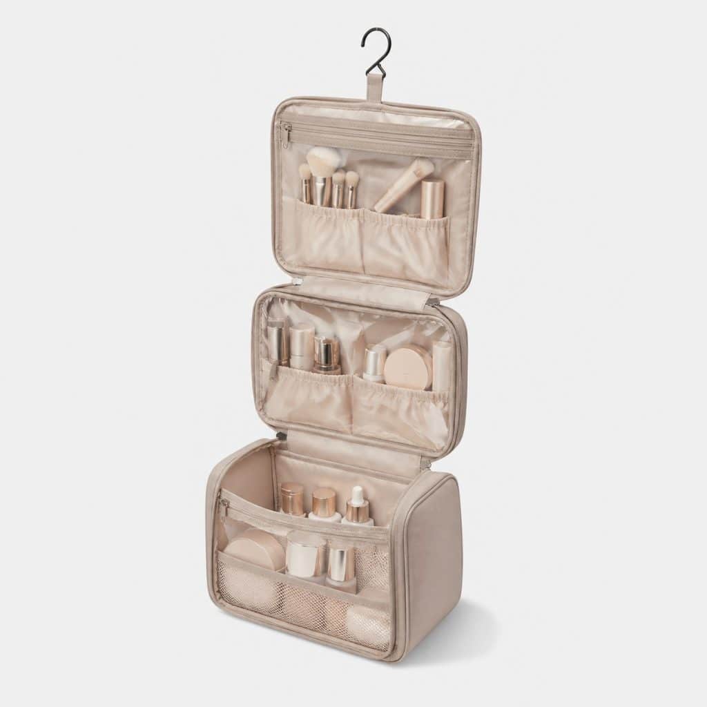 Trousse de maquillage suspendue à trois niveaux